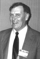 Dr. Ralph and Mary Molnau Dr. Ralph and Mary Molnau